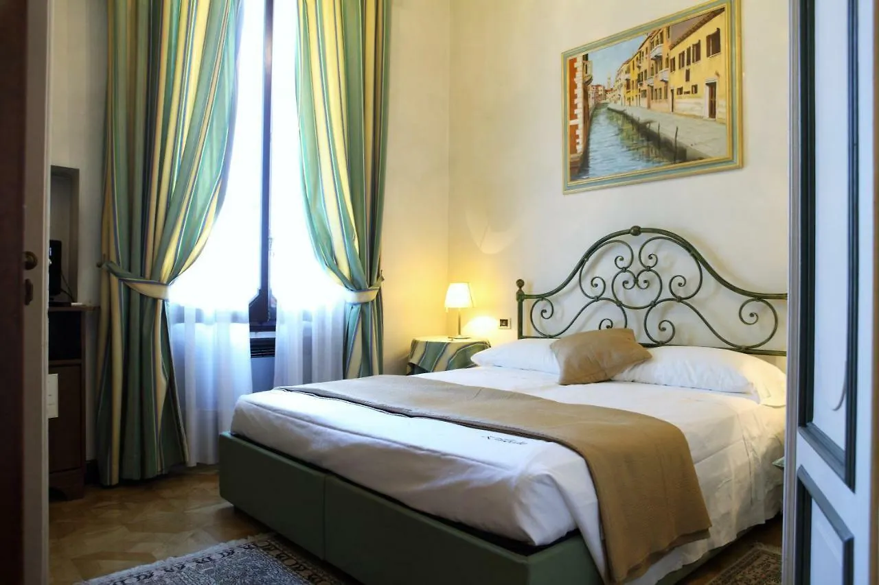 دولو Villa Ducale Hotel & Ristorante